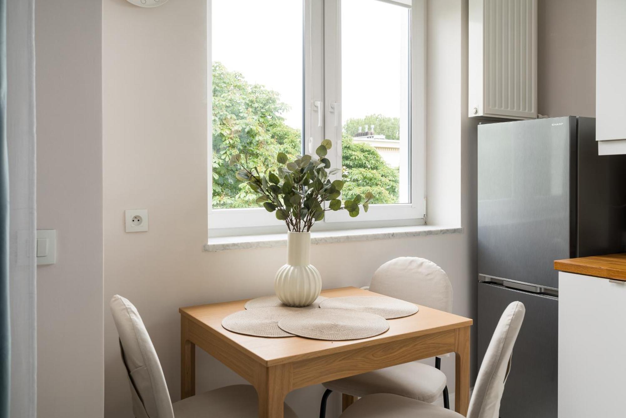 Wola Ratusz Homely Apartment Warszawa Exteriör bild