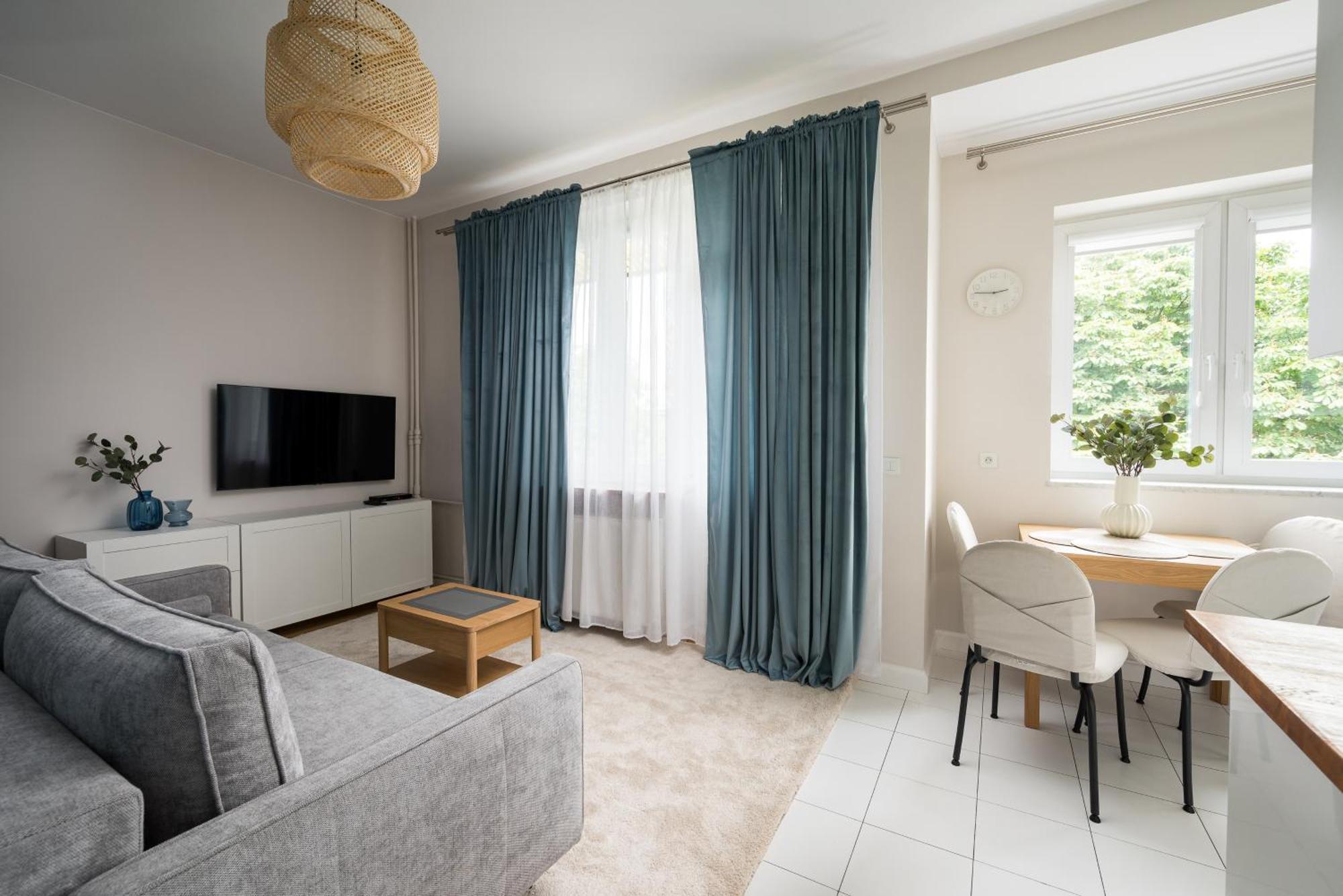 Wola Ratusz Homely Apartment Warszawa Exteriör bild
