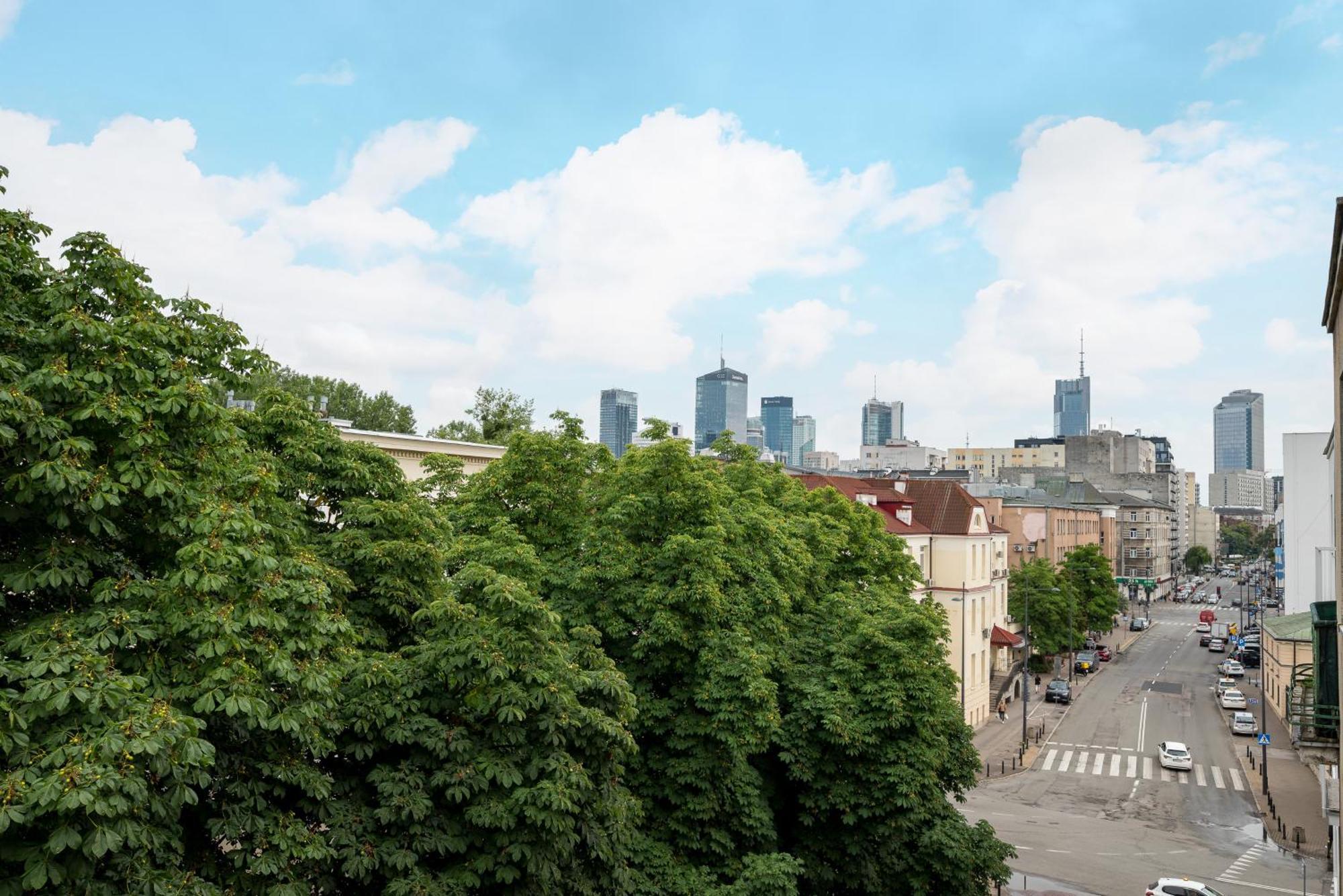 Wola Ratusz Homely Apartment Warszawa Exteriör bild